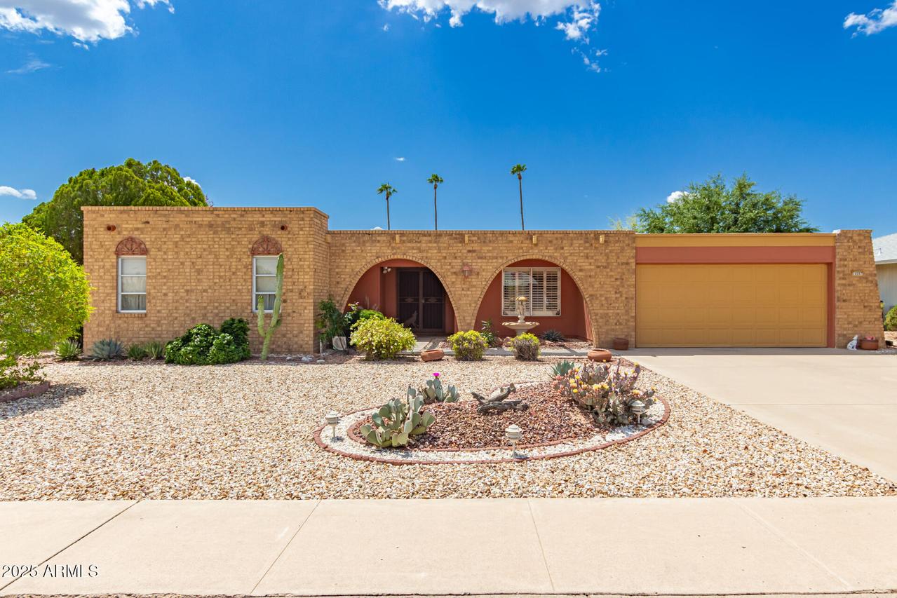 10207 W Oak Ridge Dr., Sun City, AZ 85351