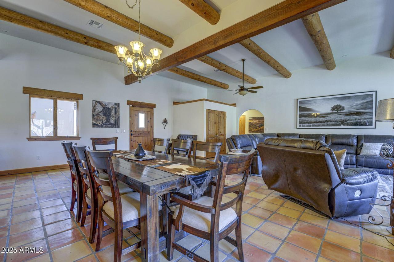 40445 N 32nd St., Cave Creek, AZ 85331