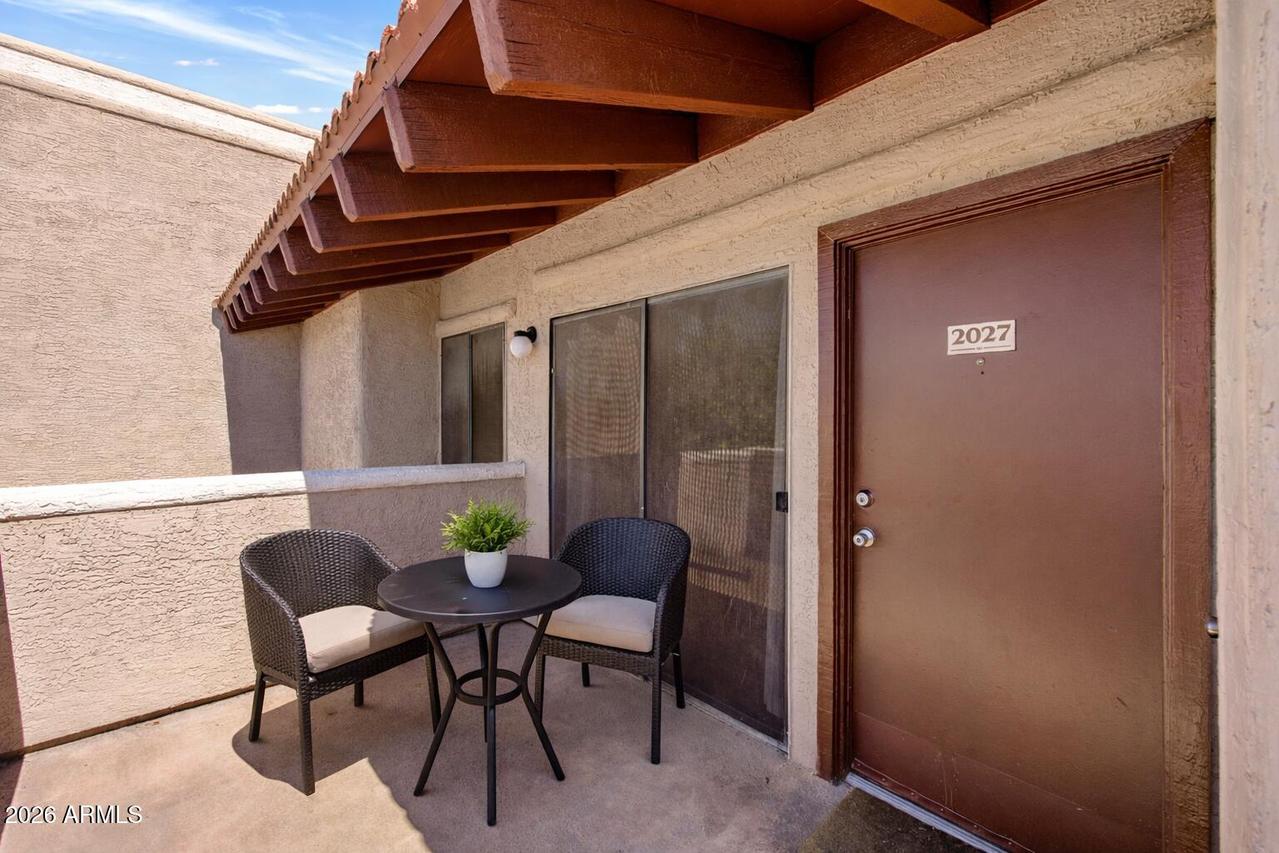 5757 W Eugie Ave. #2027, Glendale, AZ 85304