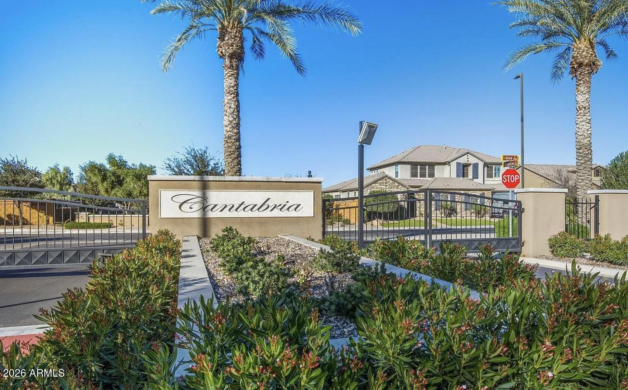 3945 S Mingus Dr., Chandler, AZ 85286