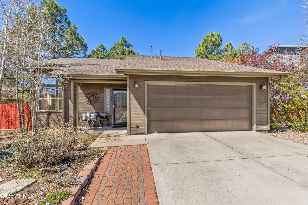 617 N Locust Dr., Flagstaff, AZ 86001