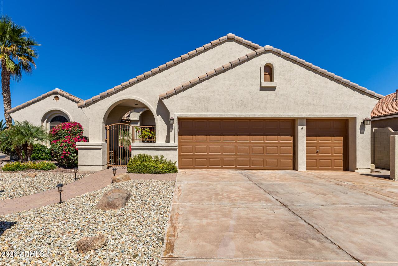 24614 S Lakeway Cir., Sun Lakes, AZ 85248