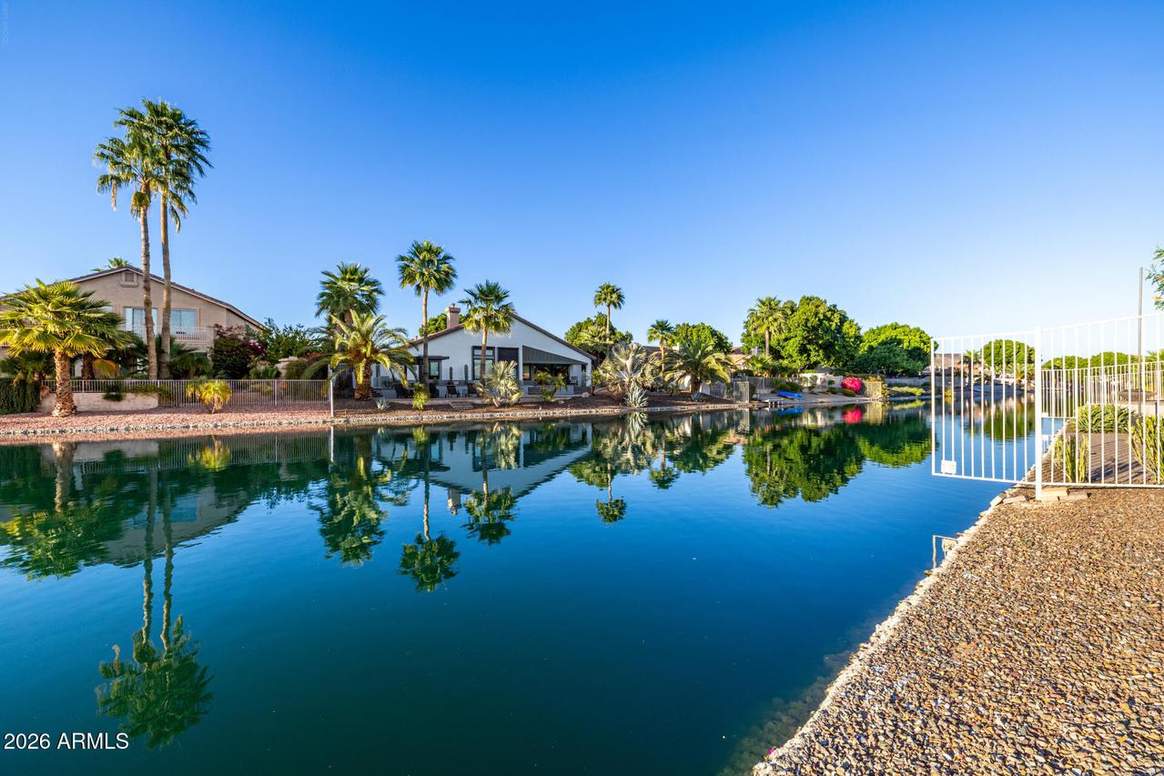 7034 W Rose Garden Ln., Glendale, AZ 85308