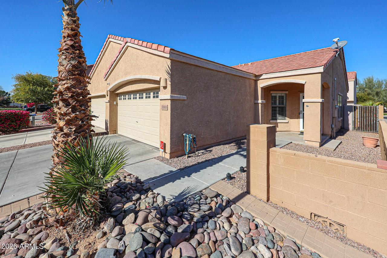 7008 W Cesar St., Peoria, AZ 85345
