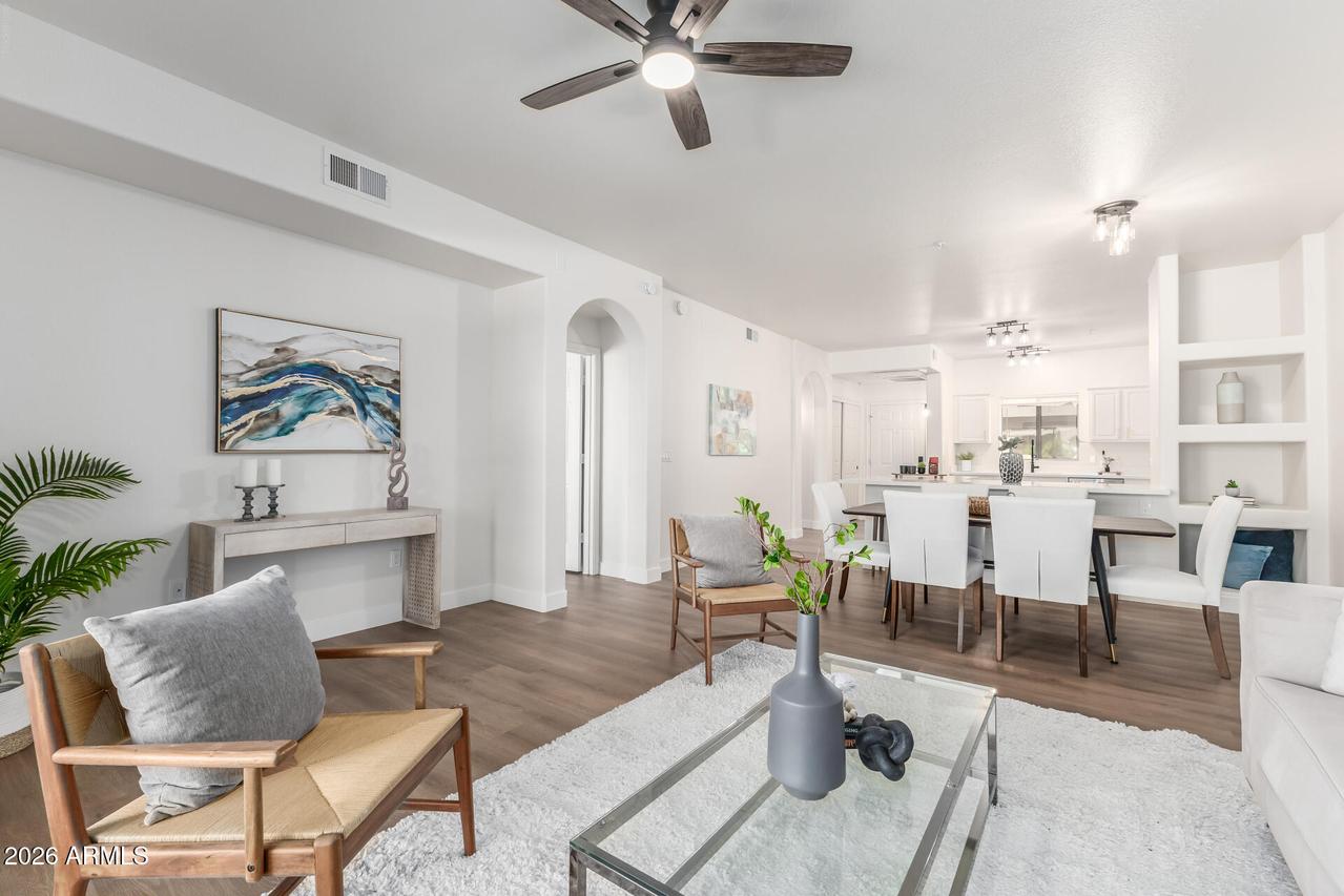 920 E Devonshire Ave. #2020, Phoenix, AZ 85014