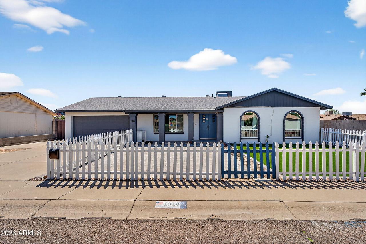 1019 W Wescott Dr., Phoenix, AZ 85027