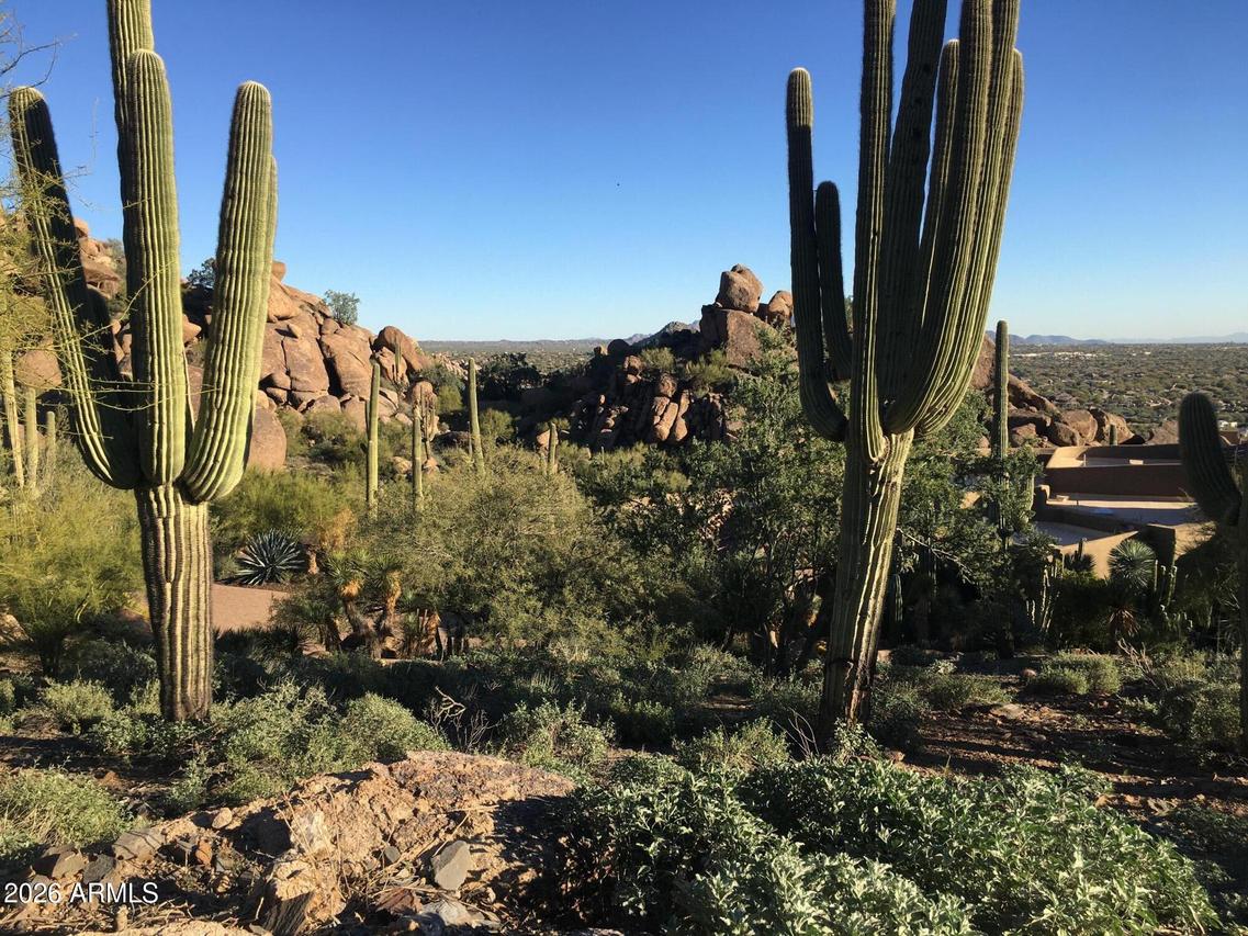 35415 N Ridgeway Dr. #5, Carefree, AZ 85377