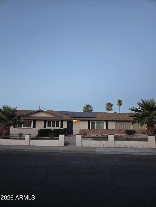 1010 E 6th Pl., Mesa, AZ 85203