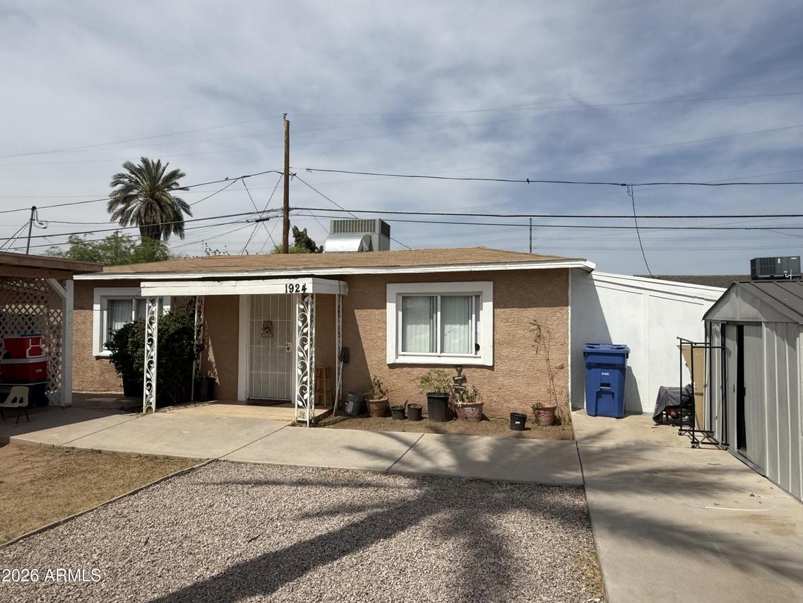 1924 W Hadley St., Phoenix, AZ 85009
