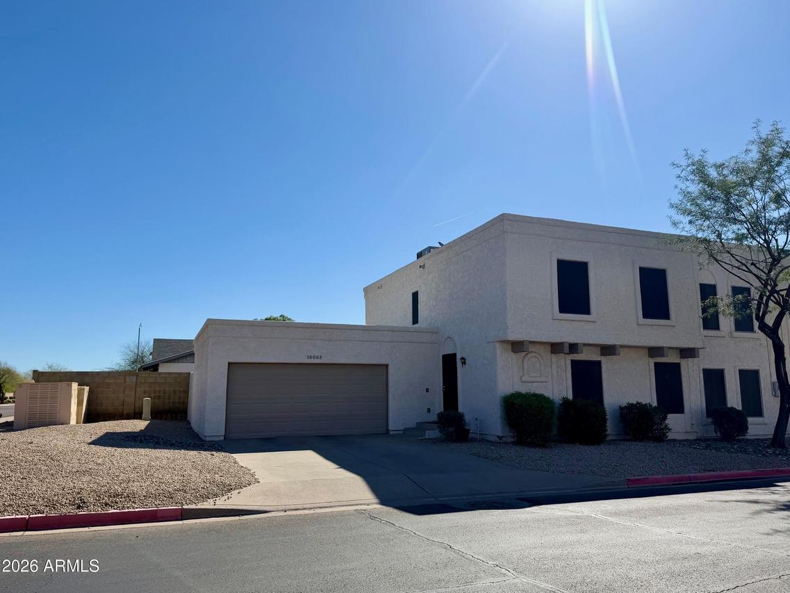 16063 N 26th Ave., Phoenix, AZ 85023