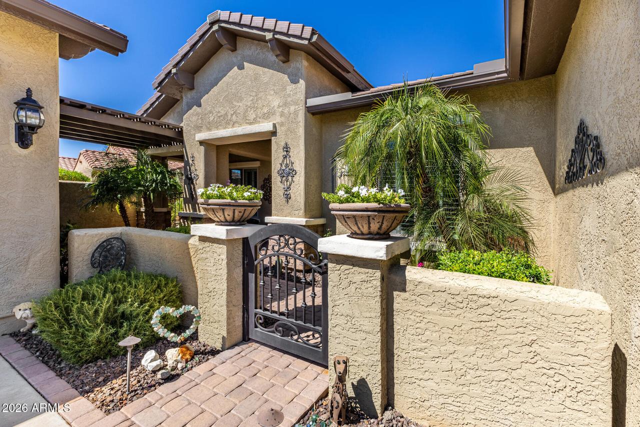 27016 W Mohawk Ln., Buckeye, AZ 85396