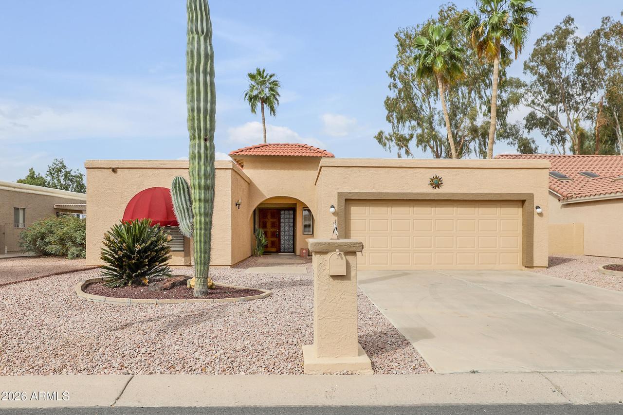 9580 E Fairway Blvd., Sun Lakes, AZ 85248