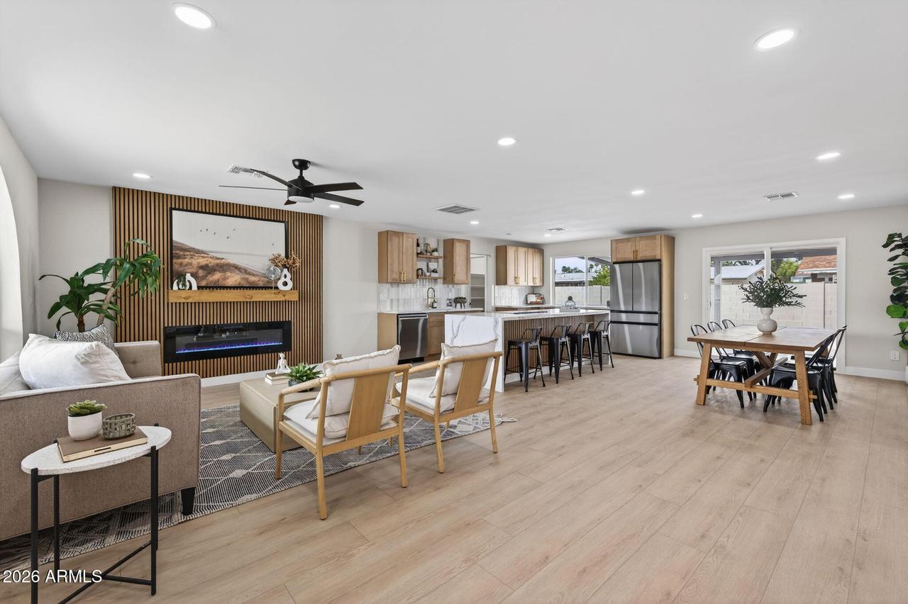 902 E 10th Pl., Mesa, AZ 85203