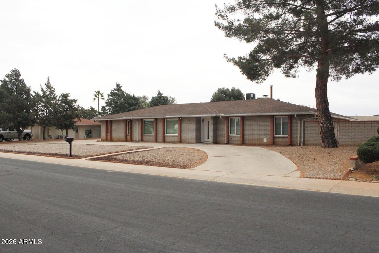 2220 Lexington Dr., Sierra Vista, AZ 85635