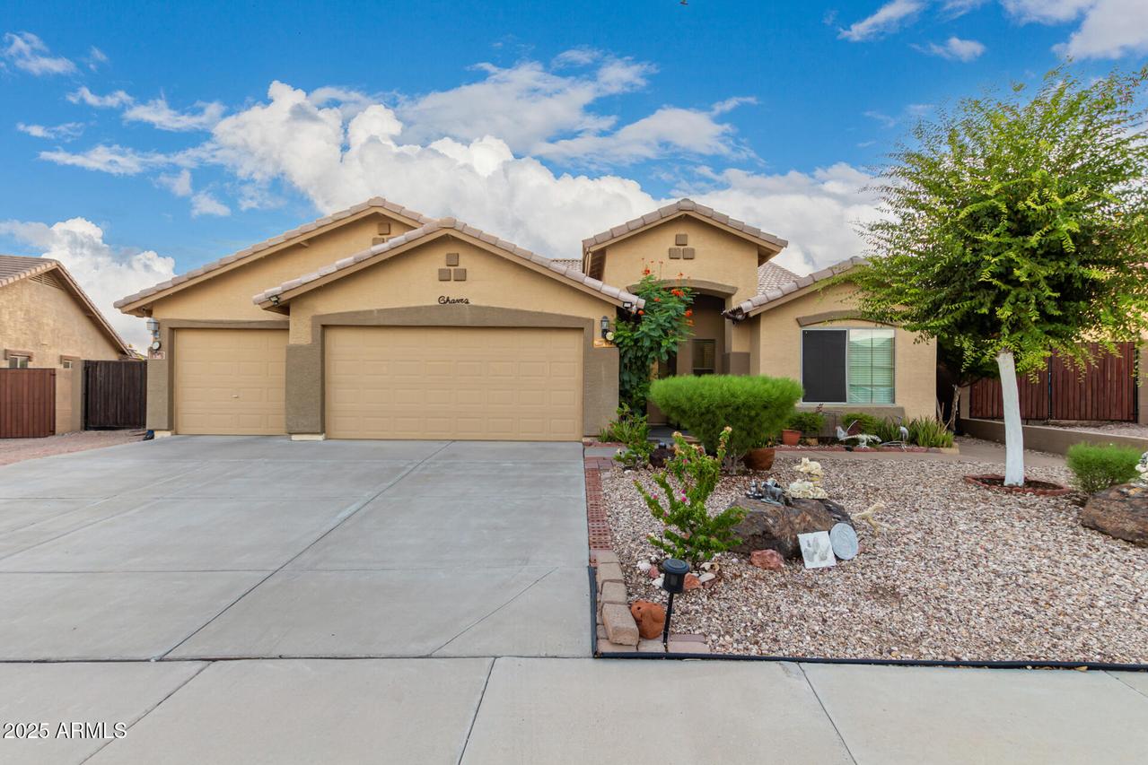 136 N 236th Ave., Buckeye, AZ 85396