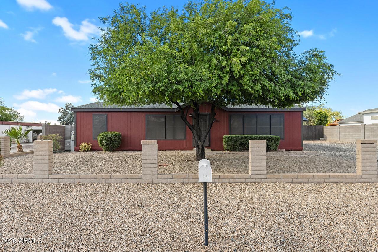 3716 W Rose Garden Ln., Glendale, AZ 85308