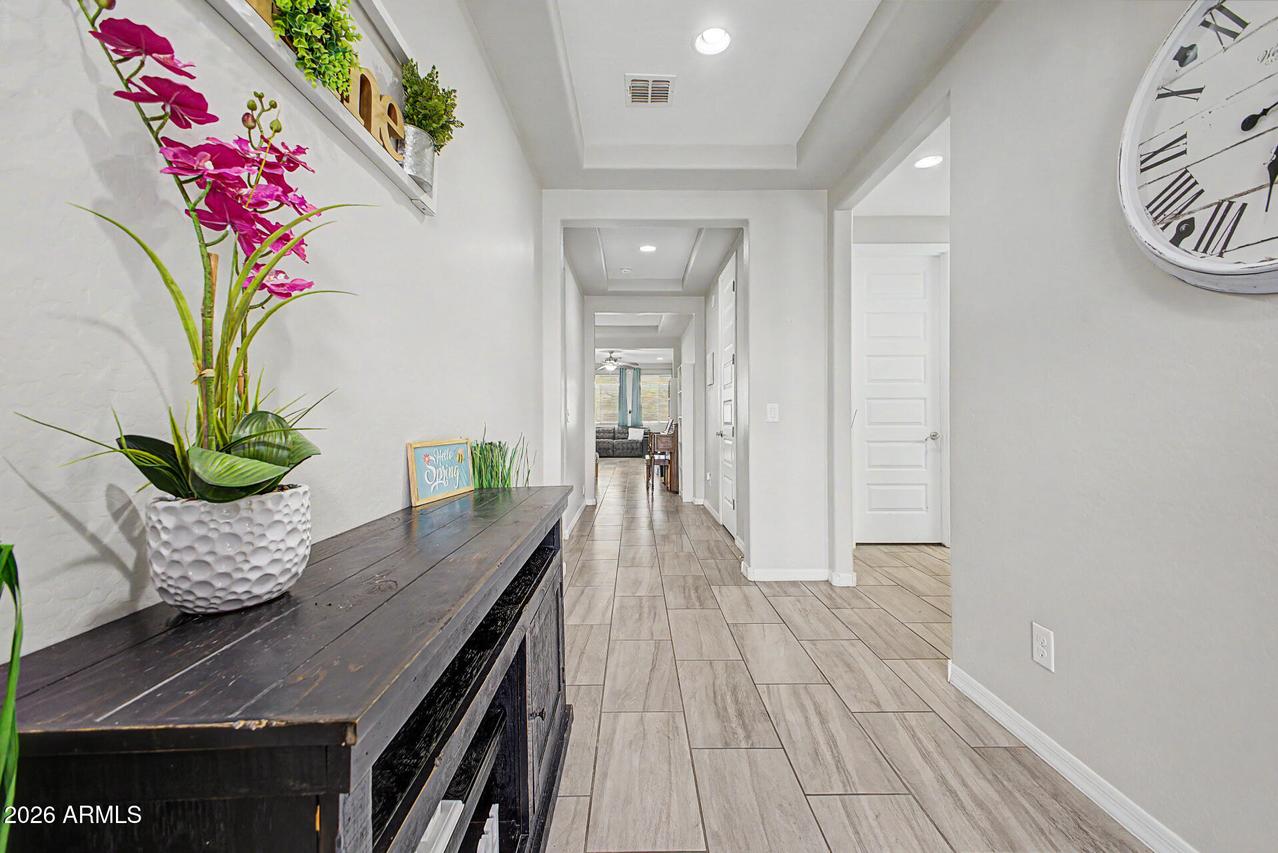 2000 W Madisen Marie Ave., San Tan Valley, AZ 85144
