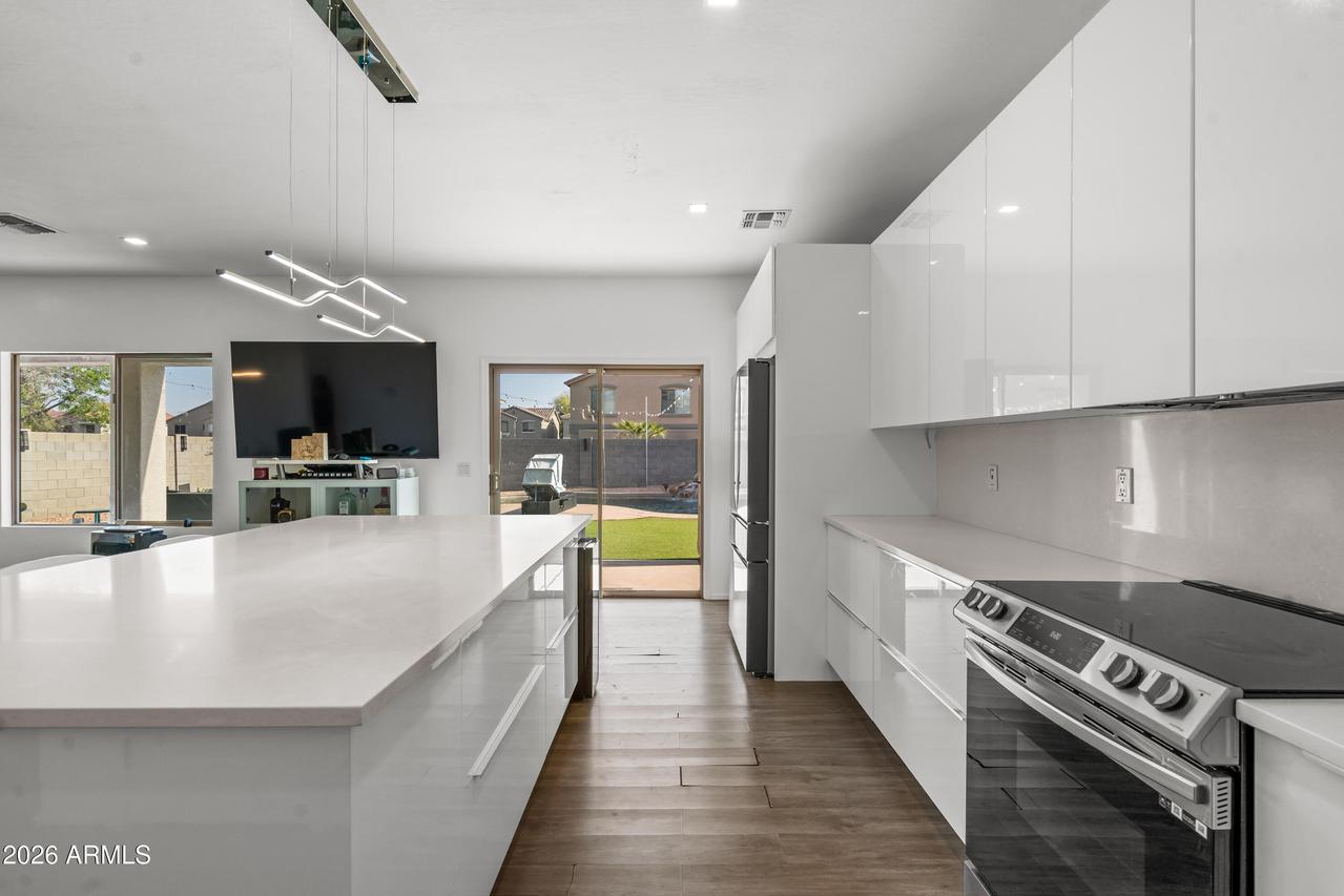 14215 W Evans Dr., Surprise, AZ 85379