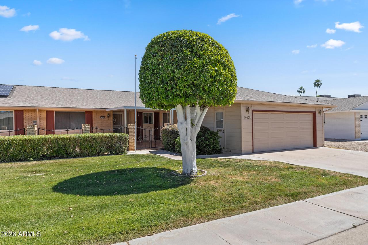 10606 W El Capitan Cir., Sun City, AZ 85351