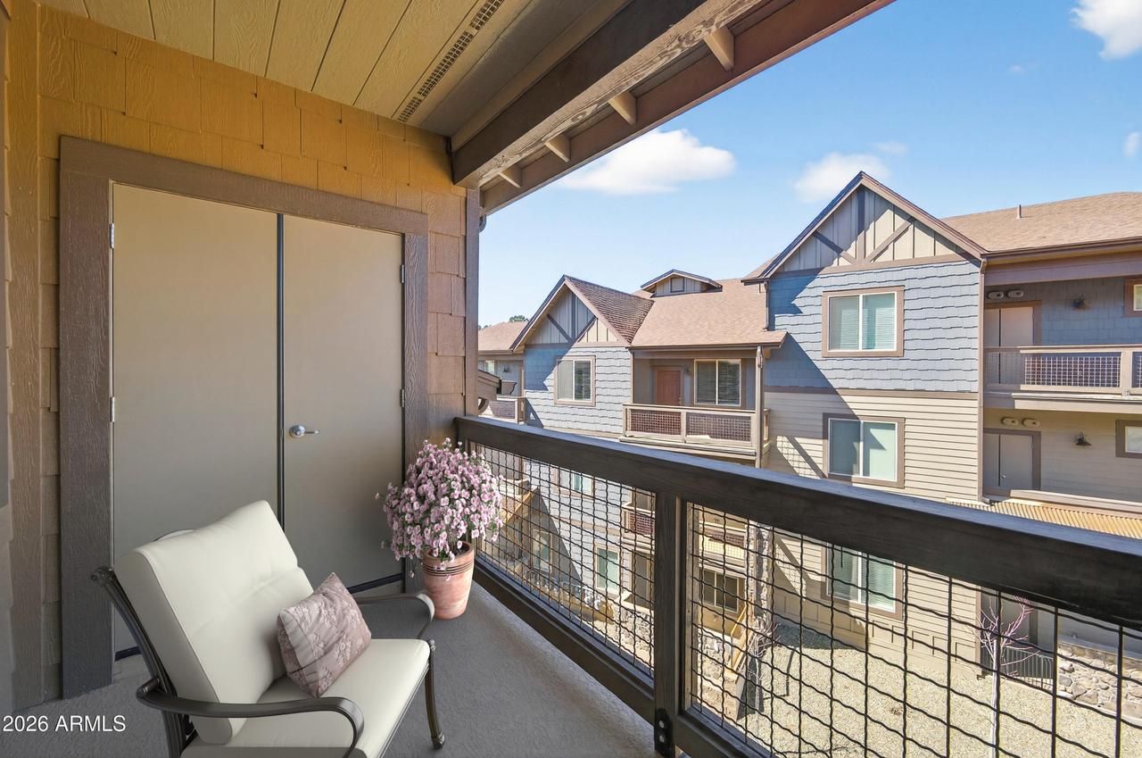 1650 E Ponderosa Pkwy. #327, Flagstaff, AZ 86001