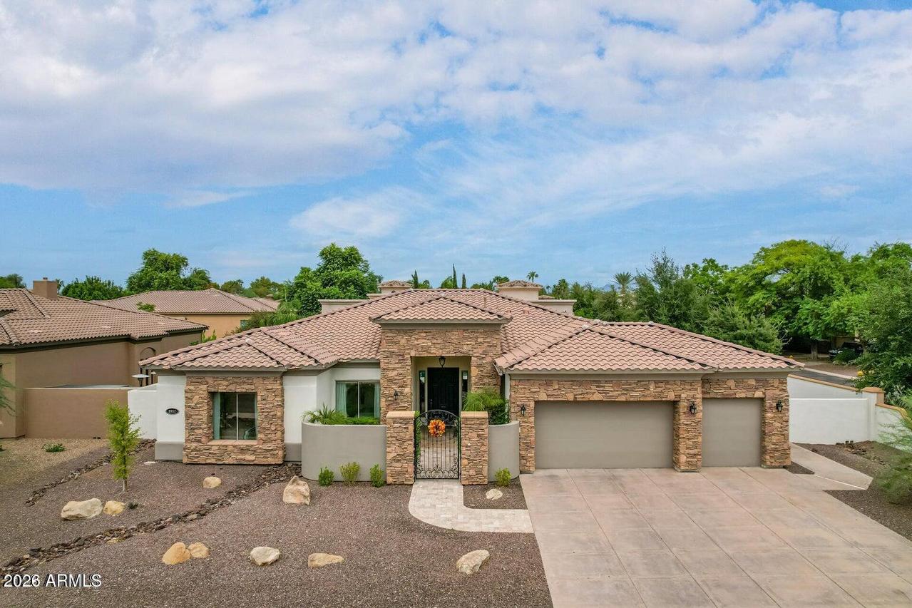 8952 E Wethersfield Rd., Scottsdale, AZ 85260