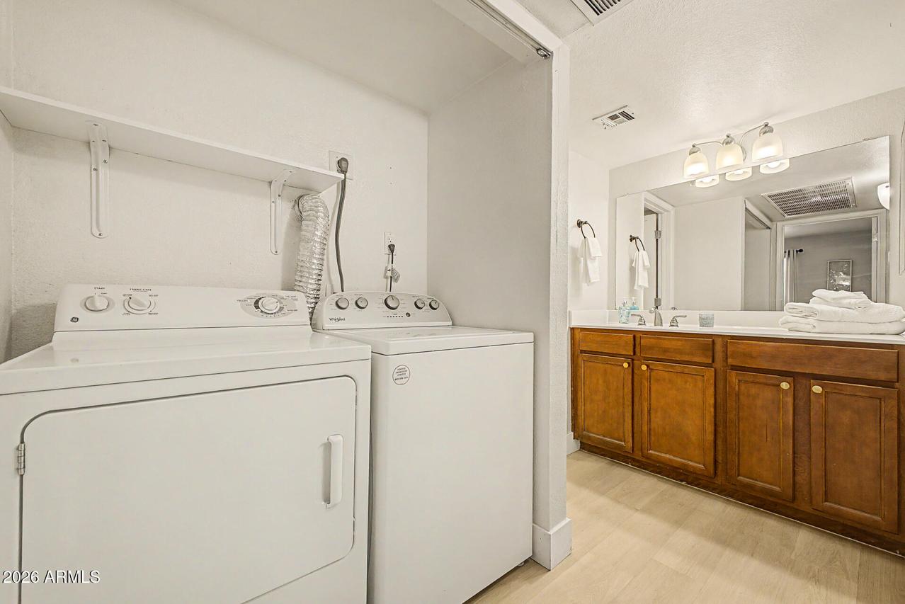 2625 E Indian School Rd. #222, Phoenix, AZ 85016