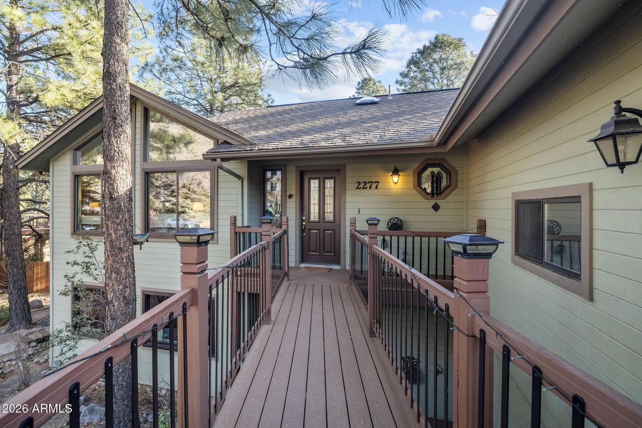2277 E Forest Heights Dr., Flagstaff, AZ 86001
