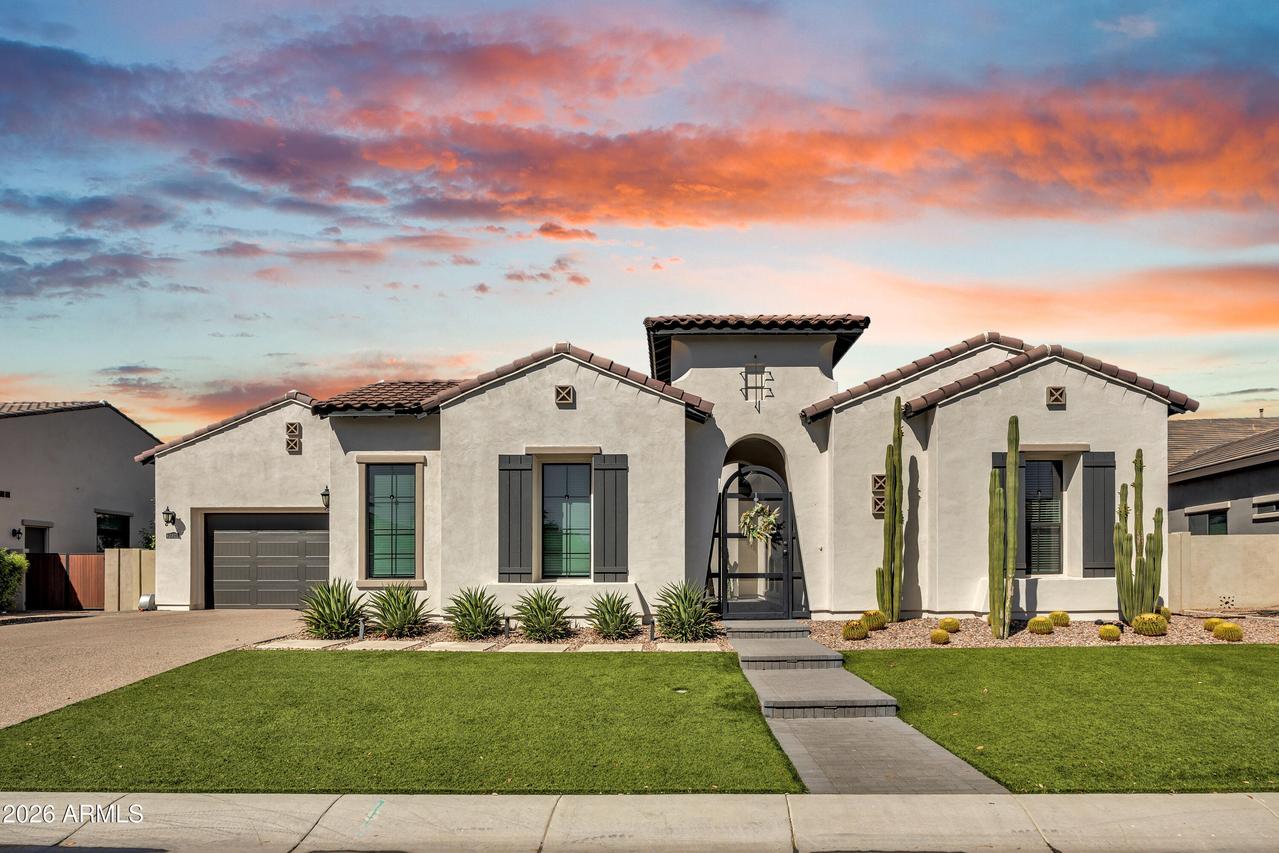 7126 S Portland Ave., Gilbert, AZ 85298