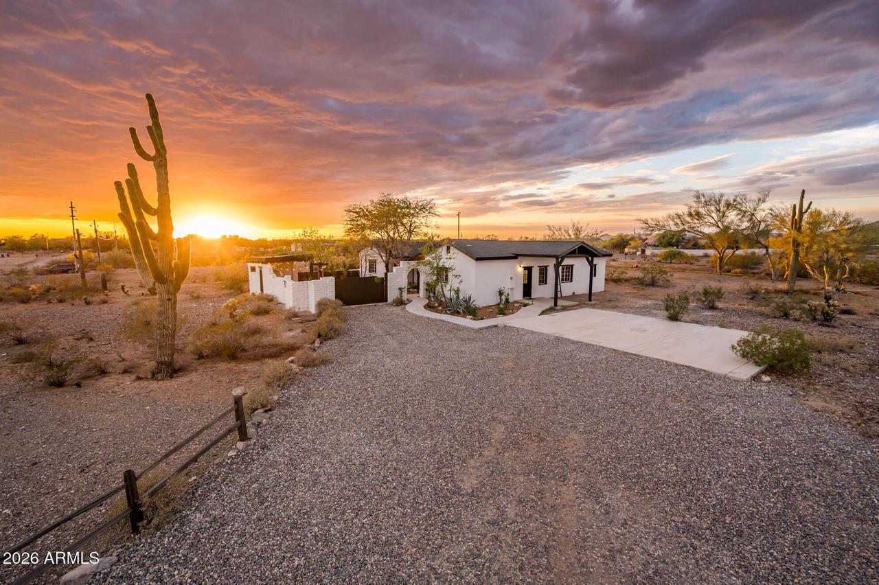 15670 W Skinner Rd., Surprise, AZ 85387