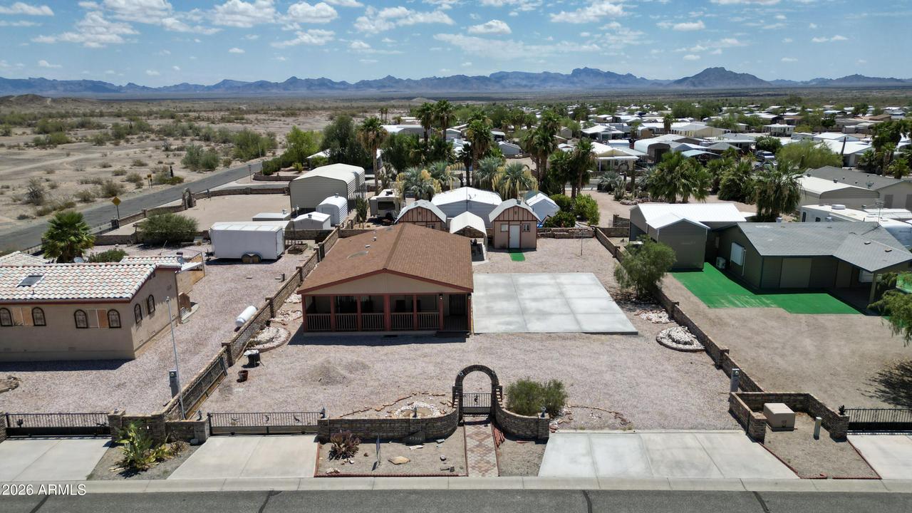 49531 Pearl Ave., Quartzsite, AZ 85346