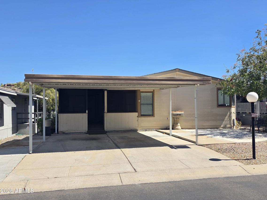 2233 E Behrend Dr. #227, Phoenix, AZ 85024