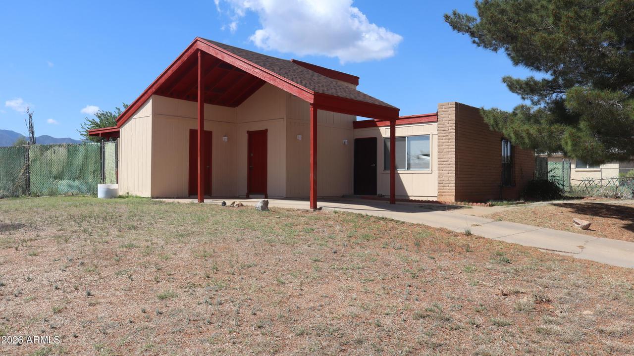 20 E Berridge Dr., Sierra Vista, AZ 85635