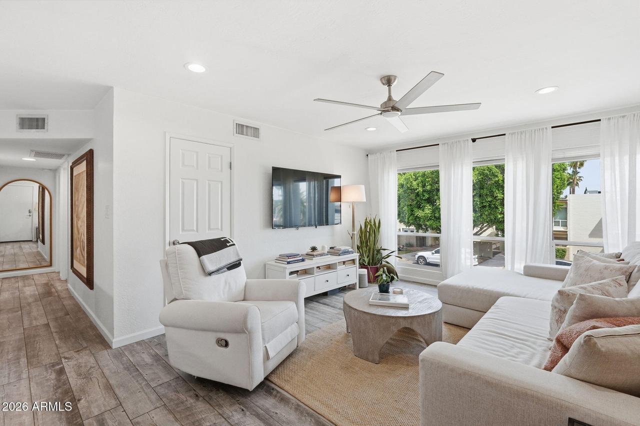 4916 N 73rd St. #4, Scottsdale, AZ 85251