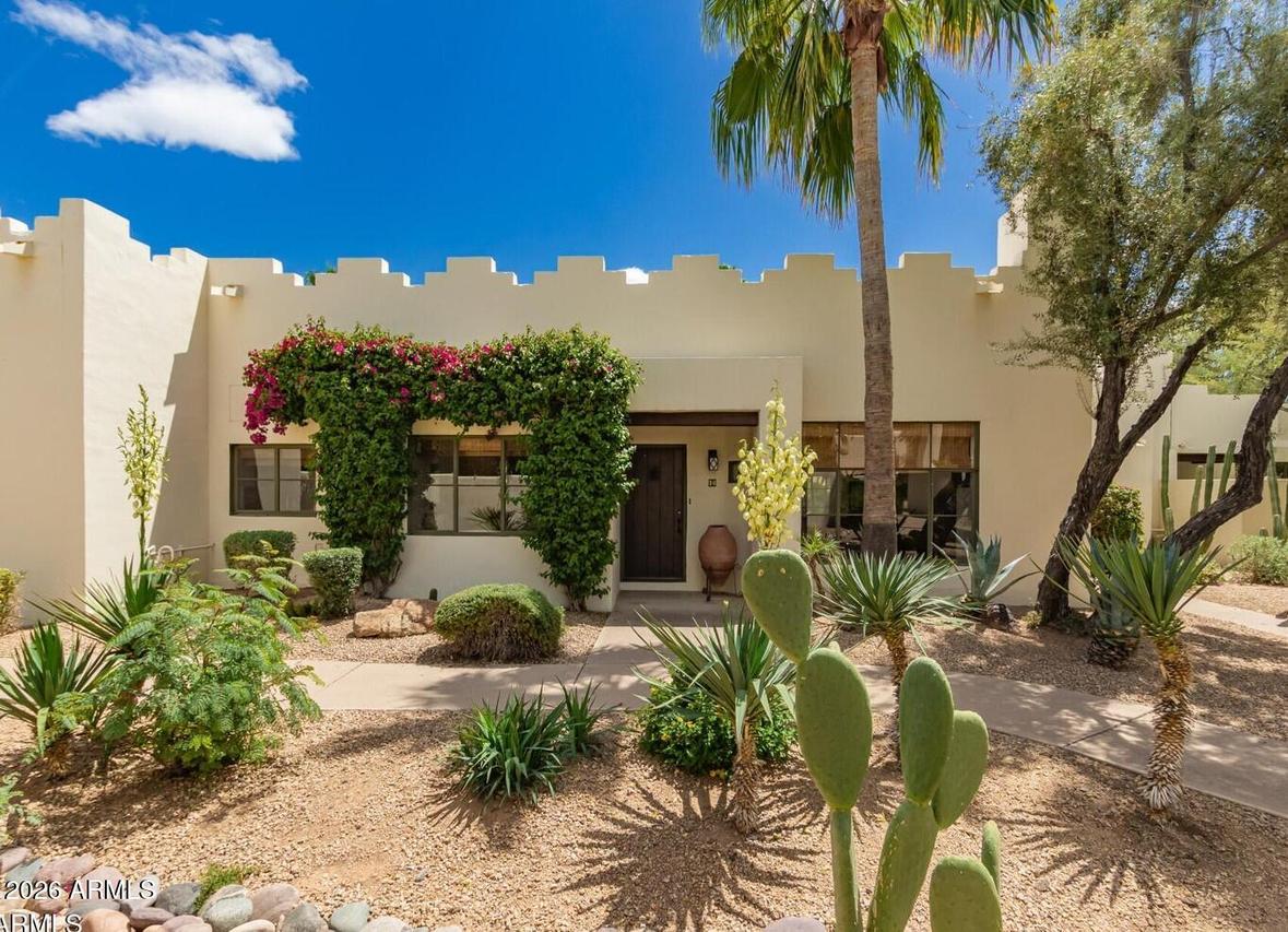5101 N Casa Blanca Dr. #30, Paradise Valley, AZ 85253