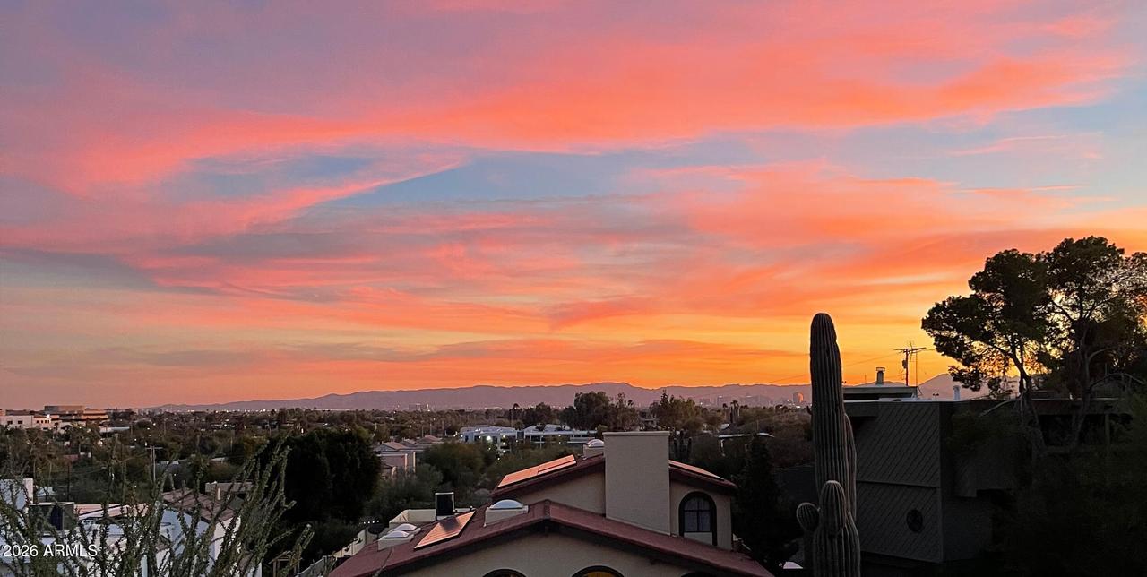 1334 E Las Palmaritas Dr., Phoenix, AZ 85020