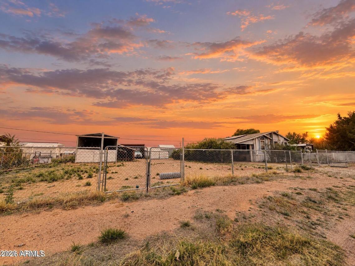 9518 E Joy Ave., Hereford, AZ 85615