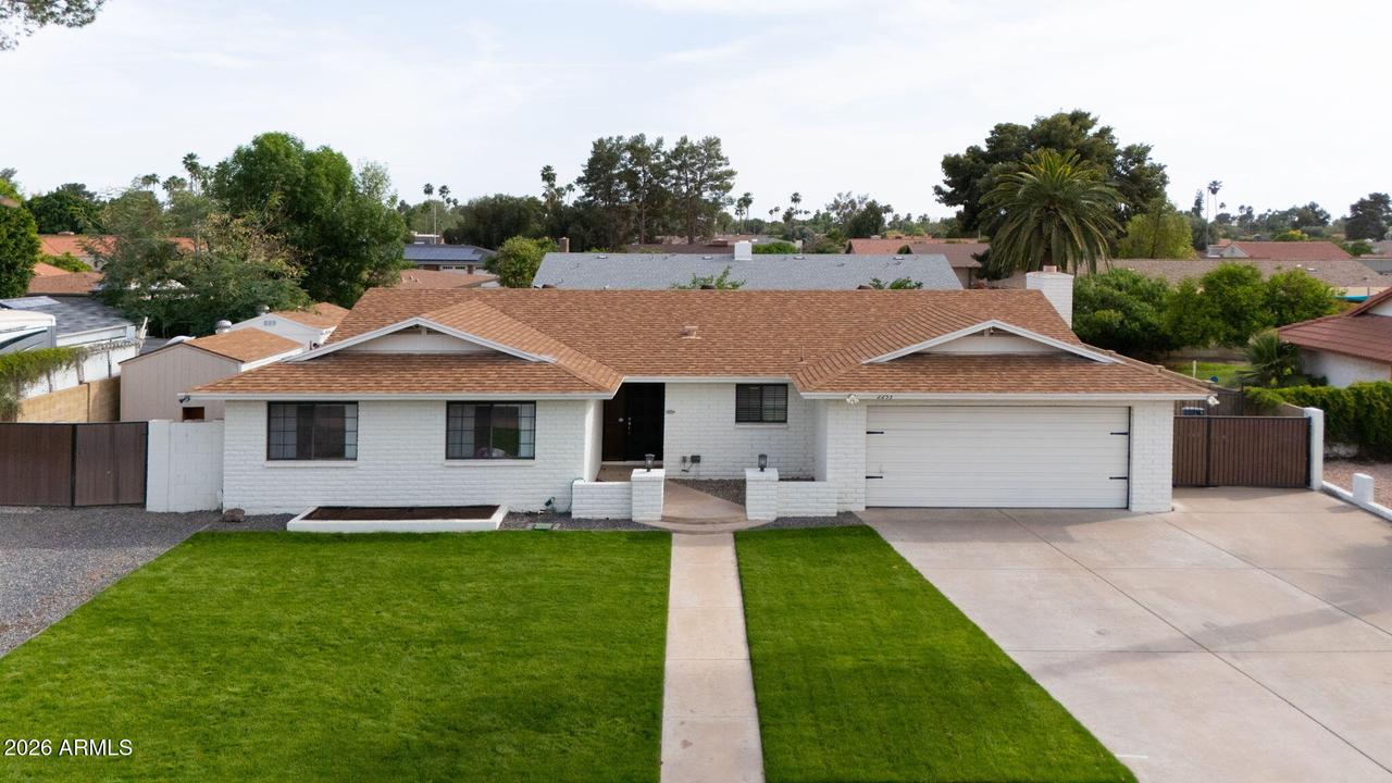 2253 E Jaeger St., Mesa, AZ 85213