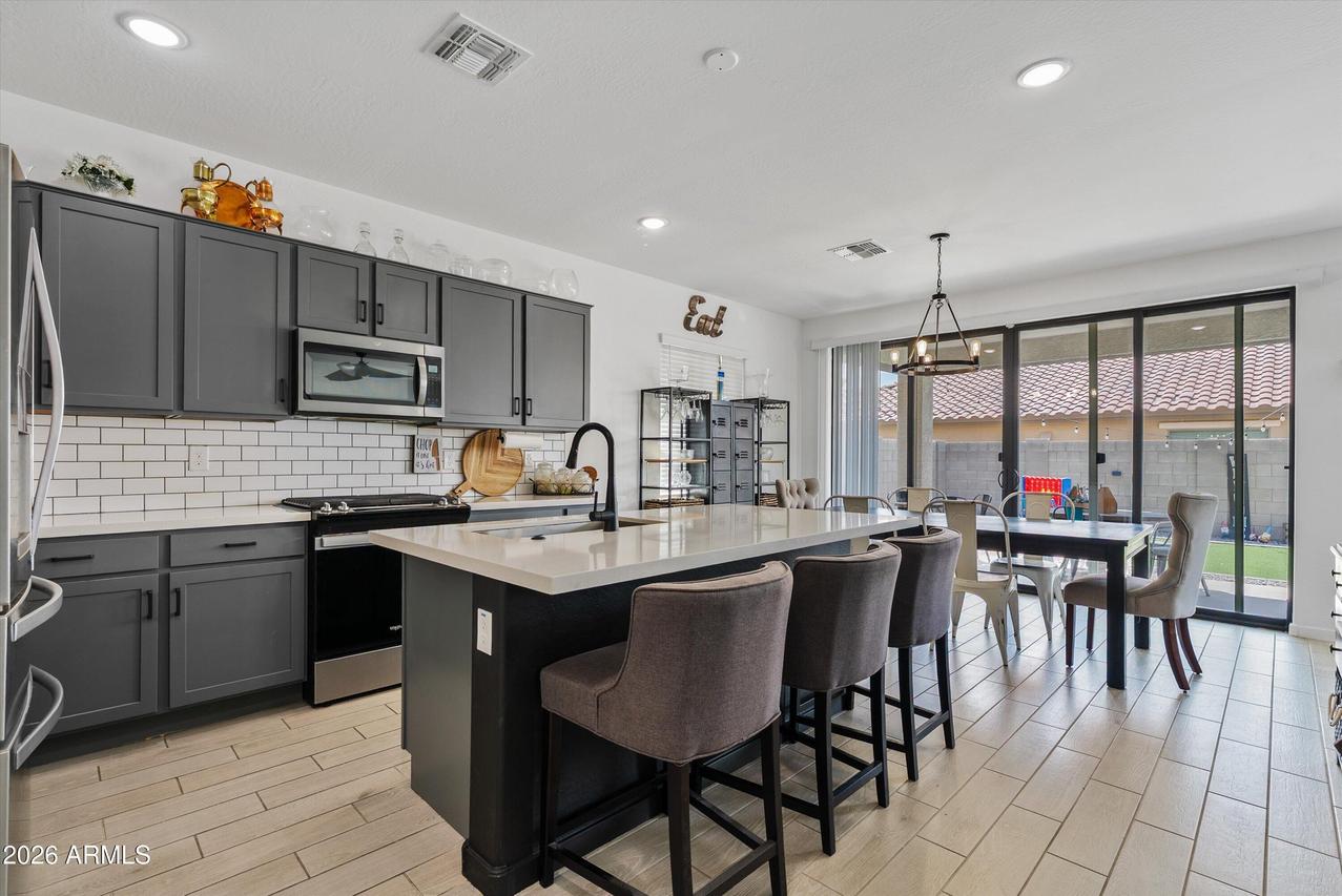 2014 N Marketside Ave., Buckeye, AZ 85396