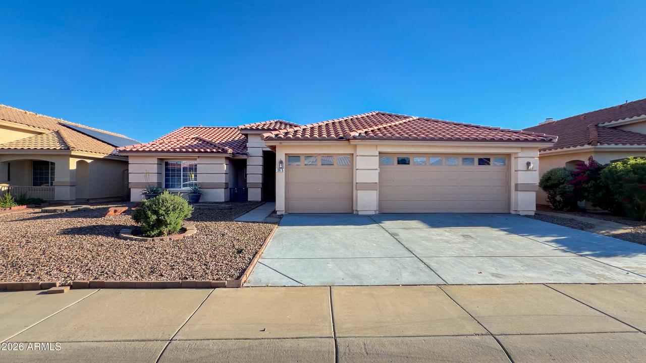 3925 W Charter Oak Rd., Phoenix, AZ 85029