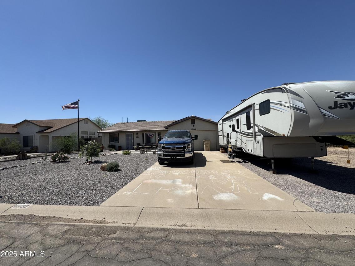 10199 W Fernando Dr., Arizona City, AZ 85123