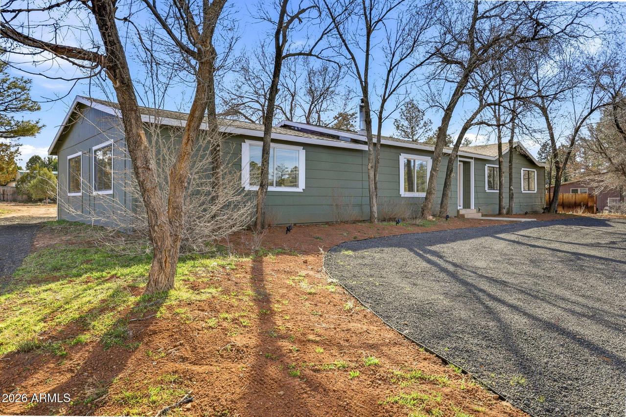 7124 Simons Way, Show Low, AZ 85901