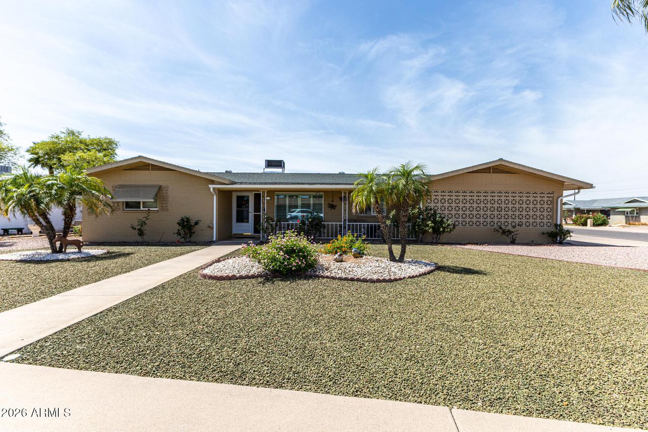 318 N 61st Way, Mesa, AZ 85205