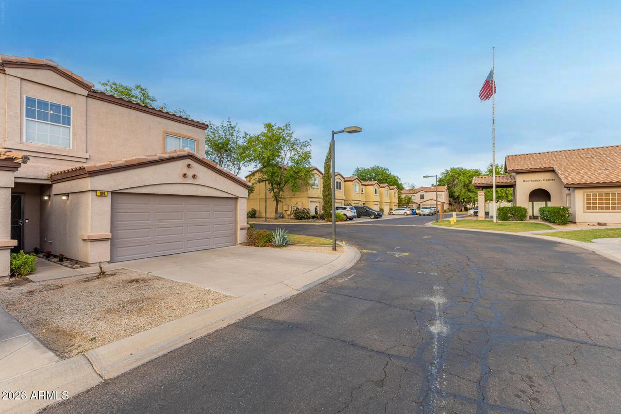 125 S 56th St. #104, Mesa, AZ 85206