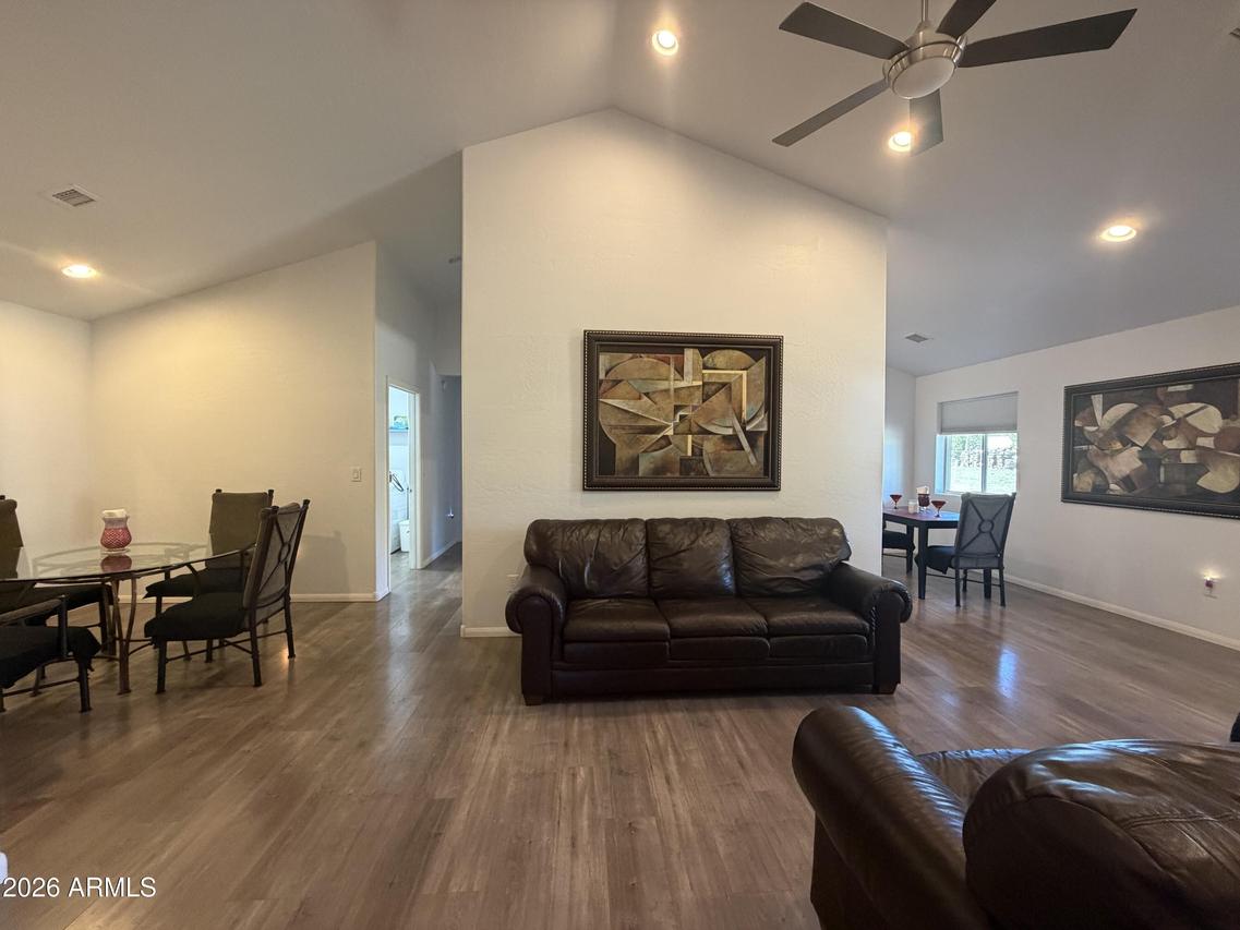 7092 Shilo Tr., Show Low, AZ 85901