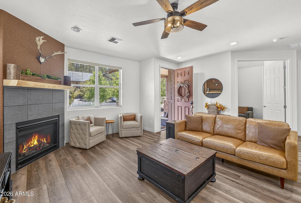 2465 W Clement Cir., Flagstaff, AZ 86001