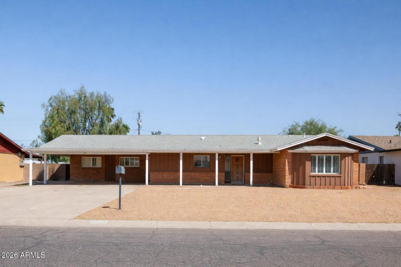 1112 E Laurel Dr., Casa Grande, AZ 85122