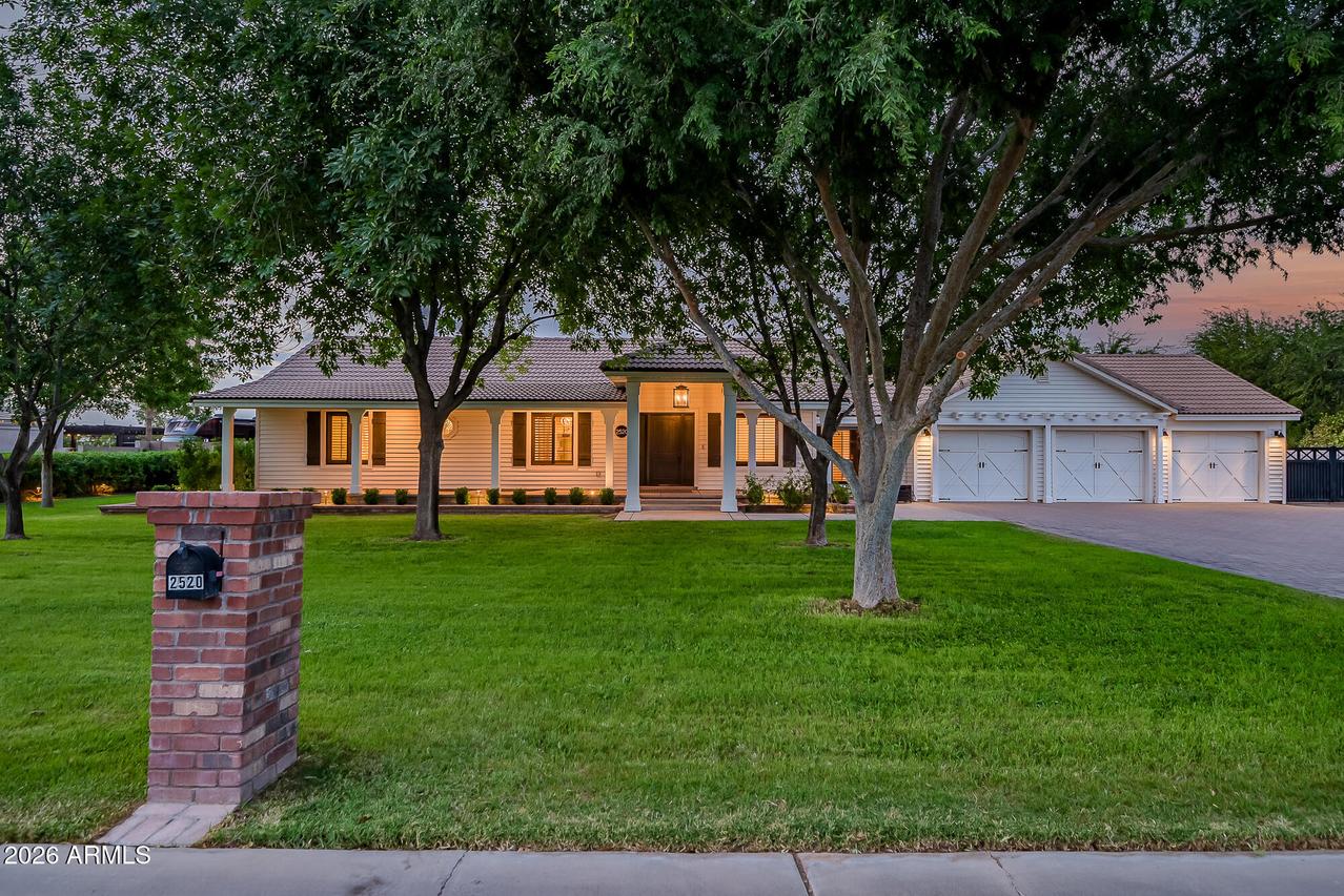 2520 E Winchester Dr., Gilbert, AZ 85297