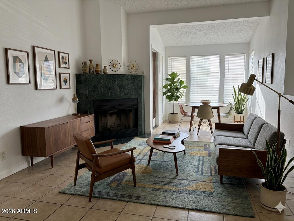 1820 E Morten Ave. #203, Phoenix, AZ 85020