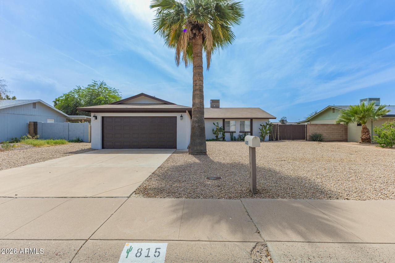 815 W Villa Maria Dr., Phoenix, AZ 85023