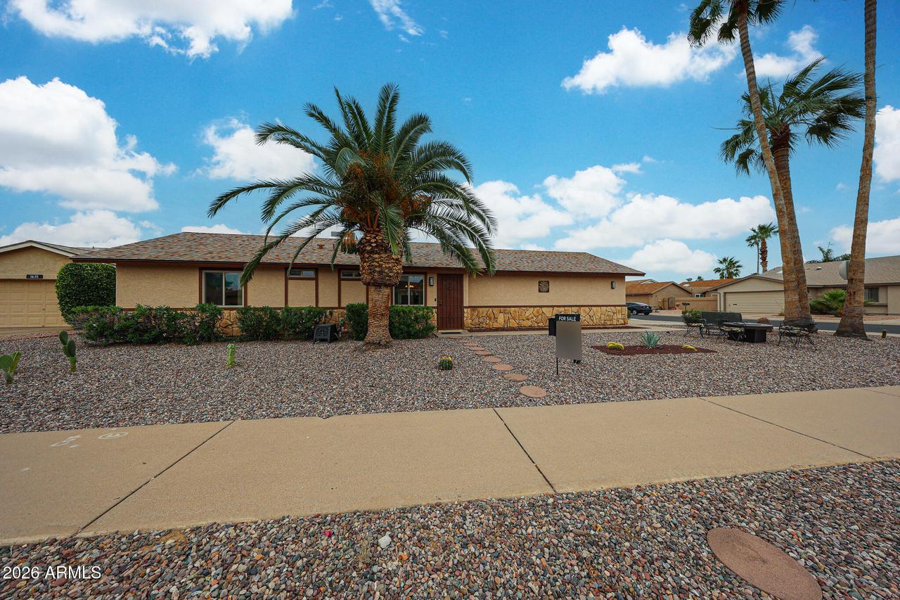 1596 Leisure World, Mesa, AZ 85206